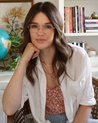 Photo of Zoë Ashmore, Registered Psychotherapist