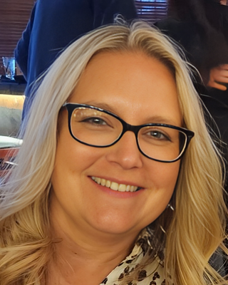Photo of Erin Thompson, Psychiatric Nurse Practitioner, PMHNP