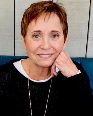 Photo of Kathy Lander, Marriage & Family Therapist in Mid City, Los Angeles, CA
