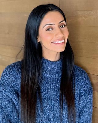 Photo of Arandeep Virk, Registered Social Worker, RSW, MSW, BSW, BSc
