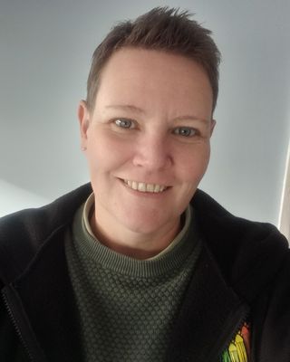 Photo of Melanie Frost, Counsellor, MBACP