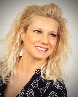 Photo of Rebecca Sparkes, Psychotherapist in London, England