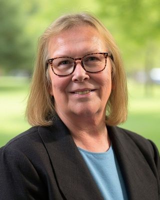 Photo of Caron E Owsley, Clinical Social Work/Therapist, MSW, LISW-S, LICDC-C