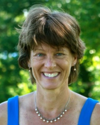 Photo of Roberta McKay, Registered Psychotherapist