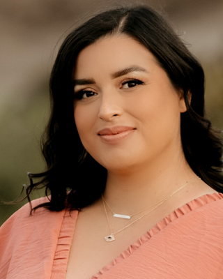 Photo of Michelle Cabrera, Marriage & Family Therapist, LMFT