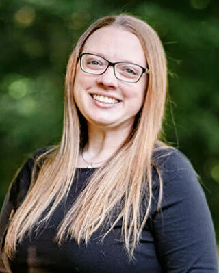 Photo of Onika Witzke, LMSW, CCTP, Clinical Social Work/Therapist