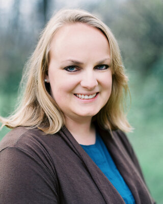 Photo of Quinn K Smelser, Licensed Clinical Professional Counselor in Bethesda, MD