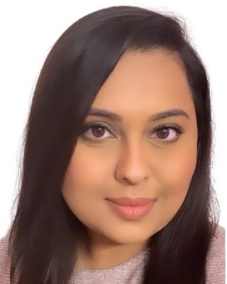 Photo of Rosita Ratnarajah, MACP, BSc, Registered Psychotherapist