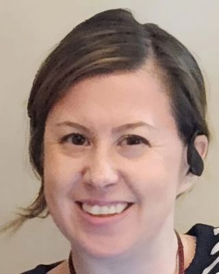 Photo of Shannon Casares, Clinical Social Work/Therapist, LCSW-S