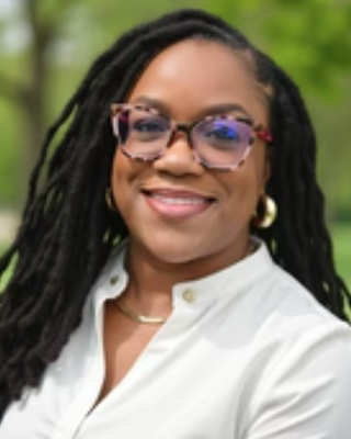 Photo of Eunice Mongeois, Clinical Social Work/Therapist, LCSW
