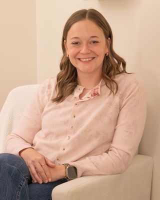 Photo of Jen Burgess, Licensed Professional Counselor, LMHC, MA