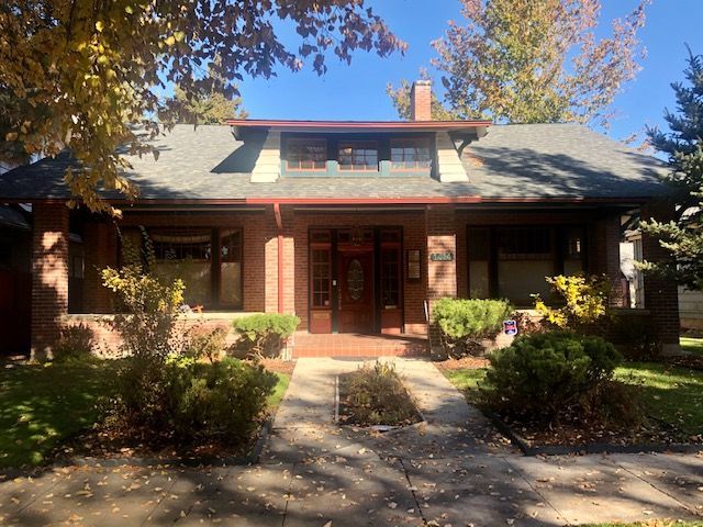 Serene, neighborhood house of clinicians in Hyde Park.
