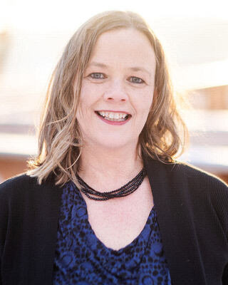 Photo of Kimberly Brady, Licensed Professional Clinical Counselor in Highland, Saint Paul, MN