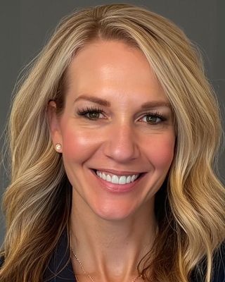 Photo of Kelli Pierce, Counselor, LCMHC