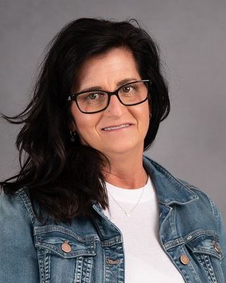 Photo of Dara Karlov, Psychiatric Nurse Practitioner, APRN, PMHNP