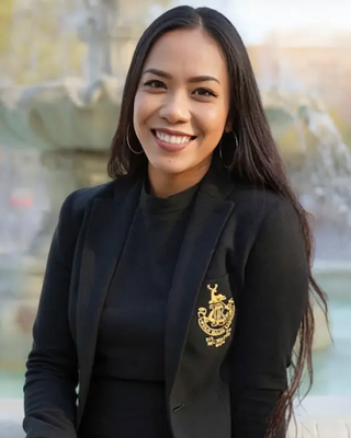Photo of Geneveve Charfauros, Clinical Social Work/Therapist, LCSW