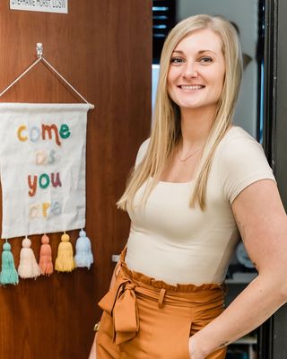 Photo of Stephanie Hurst, Clinical Social Work/Therapist, LCSW