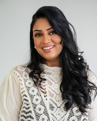 Photo of Nisha Damani, Registered Social Worker, MSW, RSW
