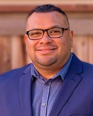 Photo of Cesar Arevalo, Clinical Social Work/Therapist in California
