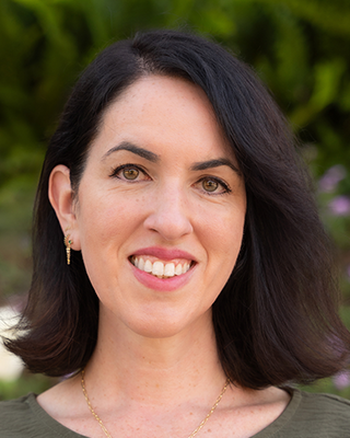 Photo of Shara Amzallag, Psychiatric Nurse Practitioner, MSN, PMHNP