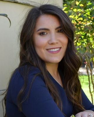 Photo of Taylor Barragan, Marriage & Family Therapist in West Linn, OR