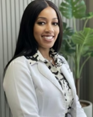 Photo of Cynthia McNeill, Psychiatric Nurse Practitioner, PMHNP