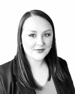 Photo of Taylor Negus, Licensed Professional Counselor, LPC