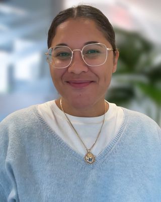 Photo of Stefani Rosado, Clinical Social Work/Therapist, LICSW