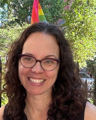 Photo of Kara DeLeonardis Kraus, Clinical Social Work/Therapist, LICSW, LCSW, MSW