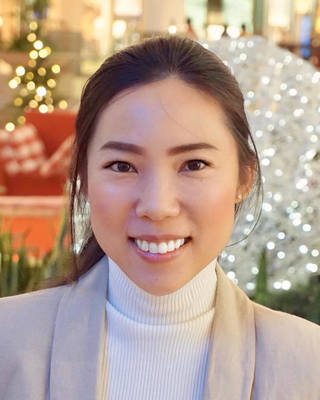 Photo of Panida Pongpanich, Counsellor in Vancouver, BC