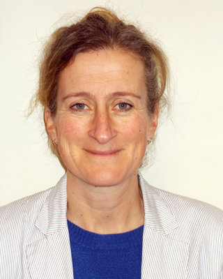 Photo of Louise Benzimra, Psychotherapist