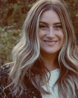 Photo of Bethany D'Amico Hackenson, Counselor, LMHC, MEd