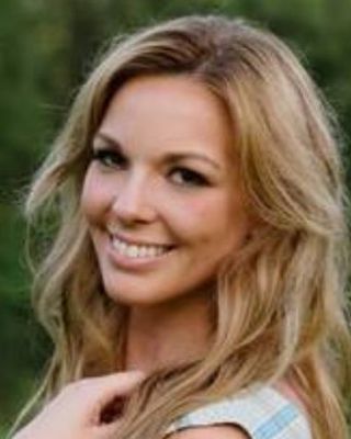 Photo of Kerrie Cusack, Clinical Social Work/Therapist
