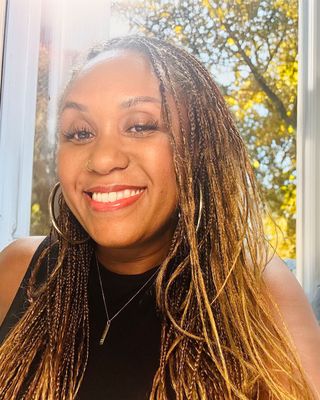 Shenelle Micole Foster, Clinical Social Work/Therapist, Washington, DC