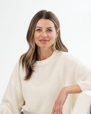 Photo of Victoria Gabriele - Victoria Gabriele - Amanda Neves Therapy, Registered Social Worker, BA, MSW, RSW