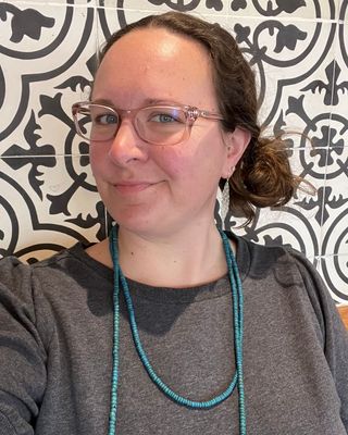 Photo of Linze Pattison, Marriage & Family Therapist, LMFT