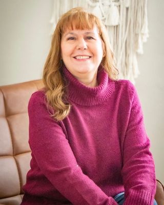 Photo of Kimberly McCain, Licensed Professional Counselor, LMHC