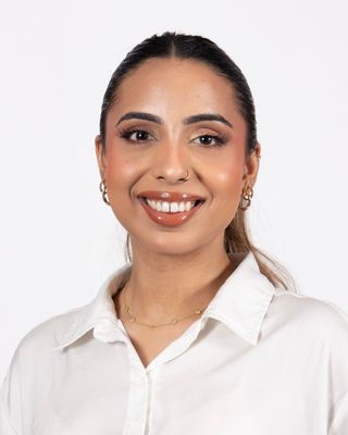 Photo of Naaz Hundal, Registered Provisional Psychologist, MEd