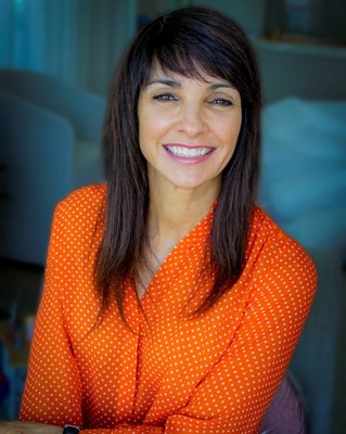 Photo of Luly Casares, Psychologist in Coral Gables, FL