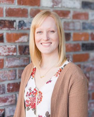 Photo of Danielle Dickie, Marriage & Family Therapist in Yosemite National Park, CA