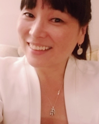 Photo of Emma Lim, Registered Psychotherapist in Toronto, ON