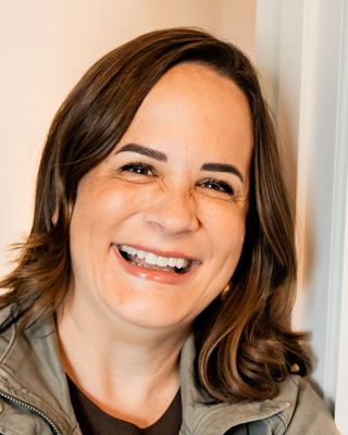 Photo of Amanda Larson-Redning - New Chapters Mental Health & Wellness LLC, Psychiatric Nurse Practitioner, APRN, CNP, DNP