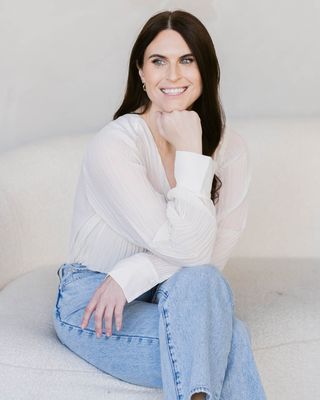 Photo of Annie St. Clair - Align Counseling and Consulting, Licensed Professional Clinical Counselor, LPCA, NCC, MEd