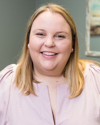 Photo of Elizabeth Pike, Pre-Licensed Professional in Tennessee