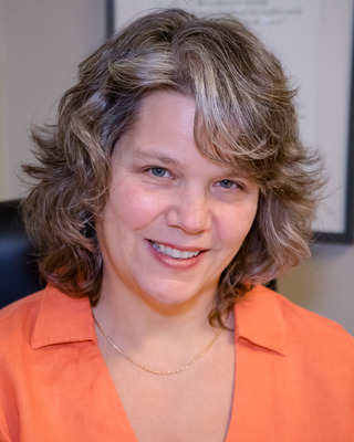 Photo of Angi Brown, Registered Psychotherapist