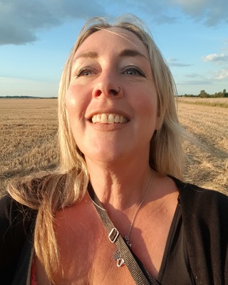 Photo of Emma Jane Fialho, Psychotherapist in Southsea, England