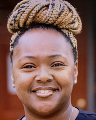 Photo of Shaunta Gills-Roberson, Licensed Professional Counselor in Far North, Dallas, TX