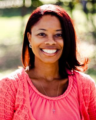 Photo of Dr. Chyneitha Cook | California Teletherapy, Psychologist in Riverside, CA
