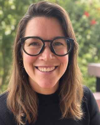 Photo of Lindsay Thomas, Social Worker, AASW