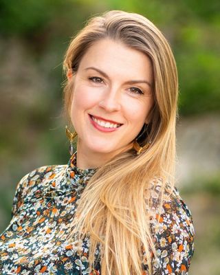 Photo of Kristi Vaamonde, Counselor, MS, LCMHC, SEP, ATR-BC, REAT